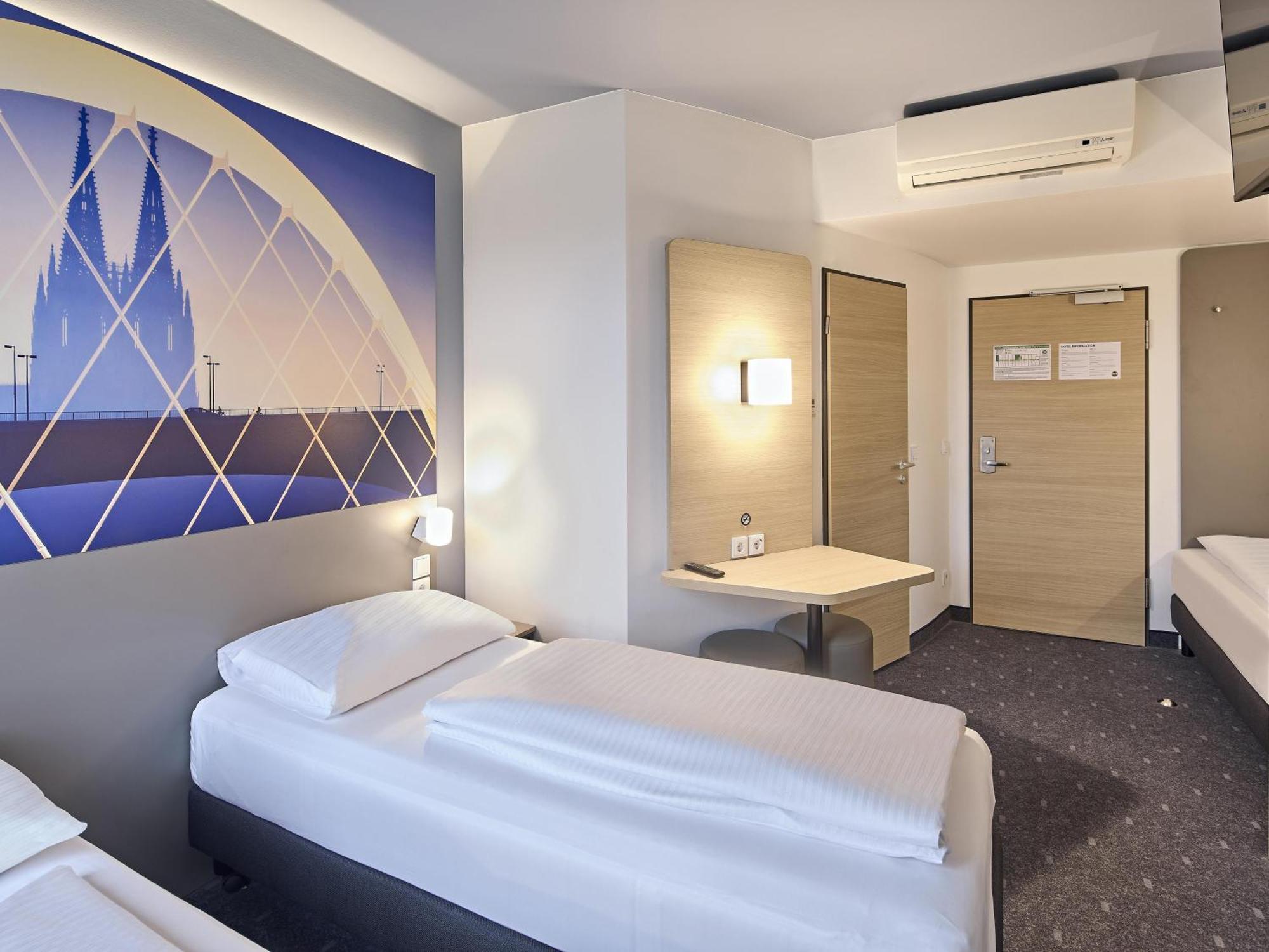 B&B Hotel Koeln-Messe Exterior photo